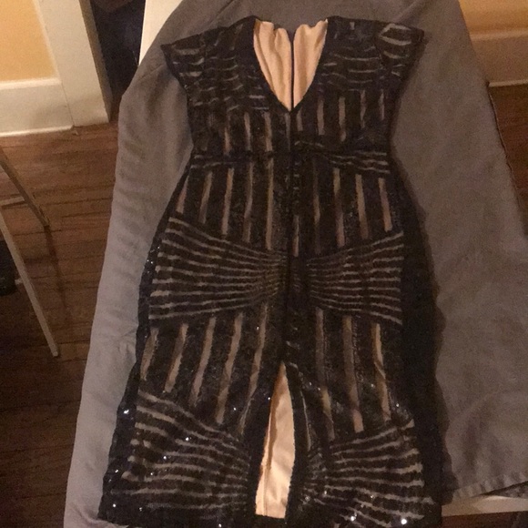 Dresses & Skirts - Sexy cocktail dress